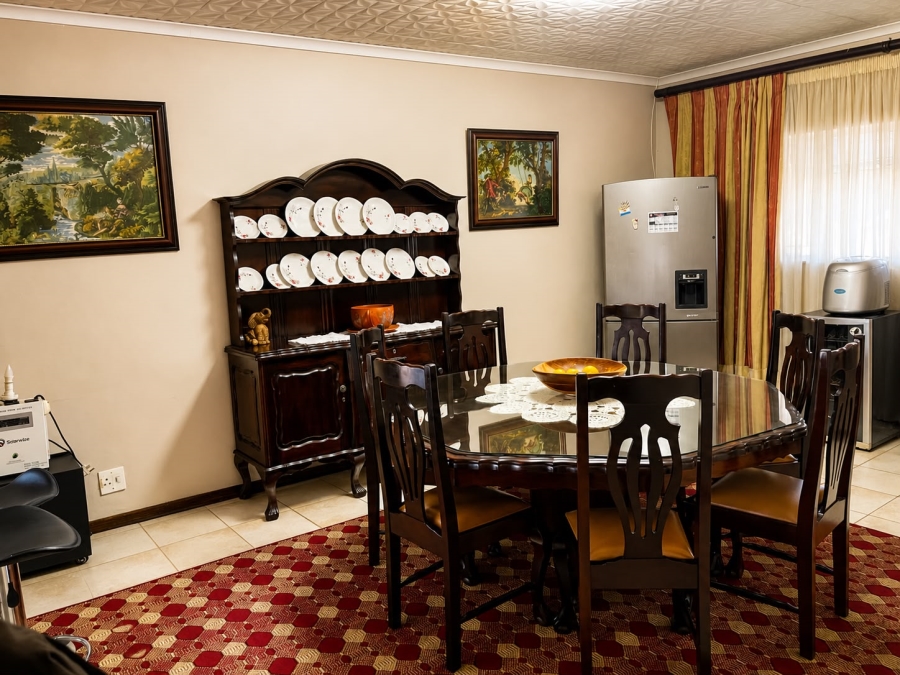 4 Bedroom Property for Sale in Flimieda North West